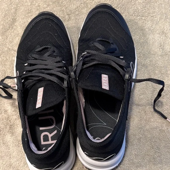 Saysh Women's Black Sneakers size 8.5 the Felix runner in ebony - Picture 5 of 5